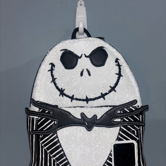 NWT Sequin Loungefly Jack SKELLINGTON backpack - Picture 1 of 3